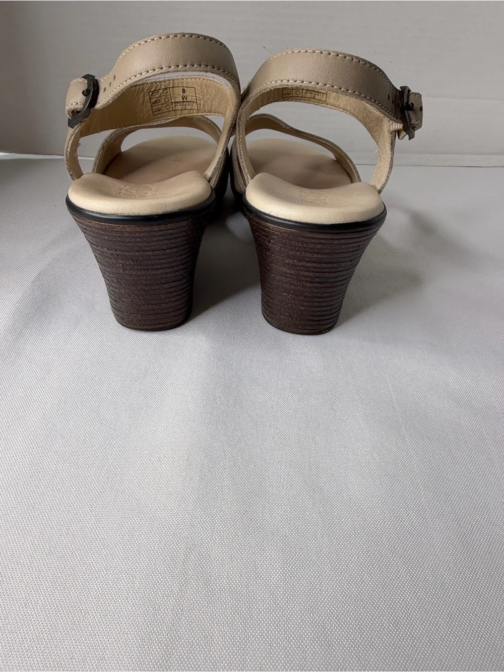 SAS Heather Quarter Strap Wedge Sandals in Taupe&Multisnake Glitter Strap Sz 8W